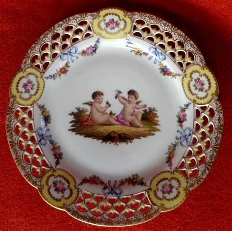 Dresden Plate | Dresden porcelain, Dresden plate, Plates