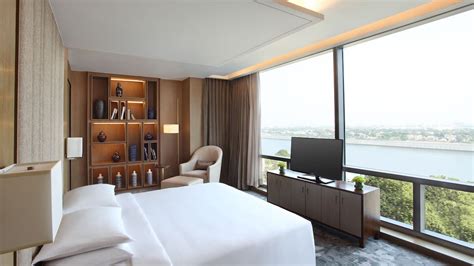 Hotel Rooms in Ahmedabad | Hyatt Regency Ahmedabad