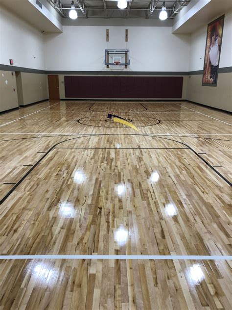 La Fitness basketball court - Chicago, FLOORecki LLC, Flooring ...