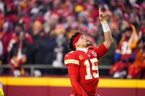 Chiefs trainer shares credit for Patrick Mahomes’ AFC Championship ...