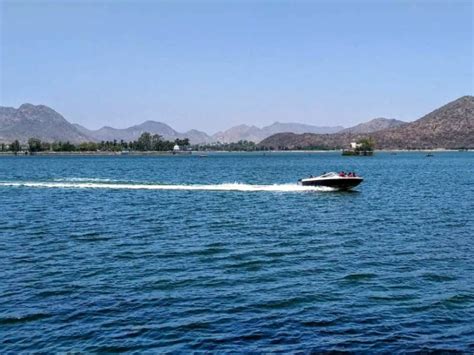 From City Palace To Fateh Sagar Lake: 5 Best Places To Visit In Udaipur