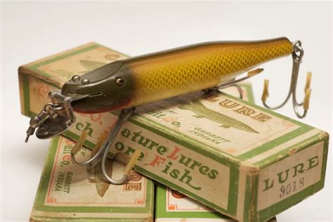 30 antique fishing lures and why they’re collectible – Artofit