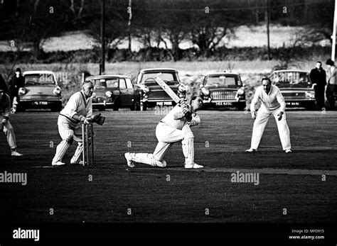 Brian Close Yorkshire cricket 1967 Stock Photo - Alamy