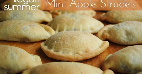 Kanelstrand: Vegan Summer: Mini Apple Strudels