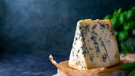 How To Tell Bad Mold From Good Mold On Soft Cheeses