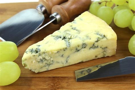 Blue Stilton: How It's Made And What Are The Best English Blue Cheeses