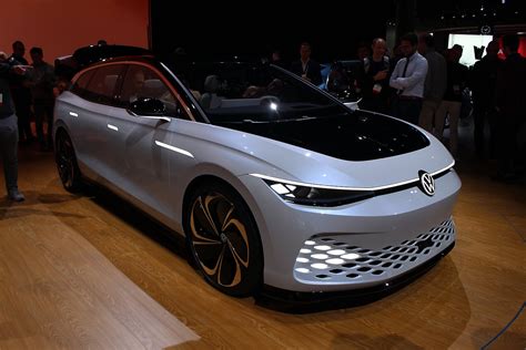 Volkswagen ID. SPACE VIZZION Concept Revealed in Los Angeles - Motor ...