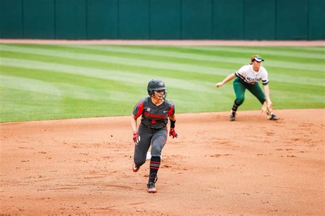 Georgia softball swept by Arkansas with 5-2 loss | Georgia Sports ...