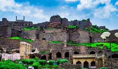 Golconda Fort Hyderabad: Timings, entry fee, location, history