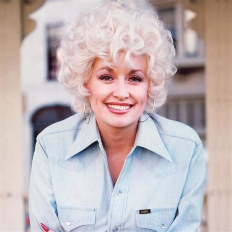 Unveiling the 14 Stunning Dolly Parton No Makeup Look - Siachen Studios