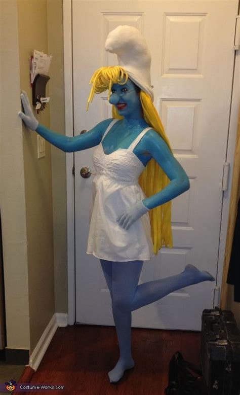 Handy Smurf and Smurfette Costumes