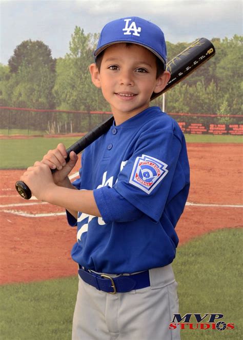 Textbook Youth Baseball Photo - | Baseball photography, Baseball team ...