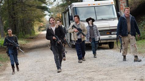 The Walking Dead finale: Has binge-watching culture and streaming ...