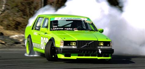 740 drift car in action | Volvo 740, Drift cars, Volvo cars