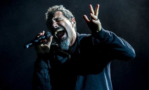 Serj Tankian At The Soroya On April 29, 2023 - mxdwn Music