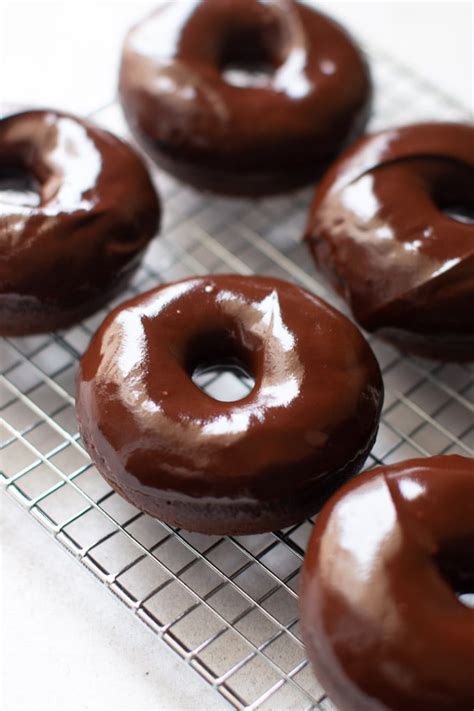 The Most Amazing Chocolate Donuts - Pretty. Simple. Sweet.