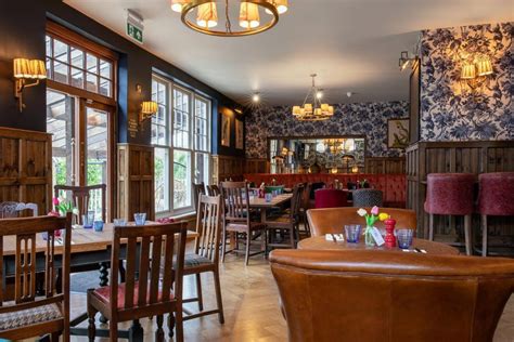 10 Best East Grinstead Restaurants and Pubs | Europe Dishes