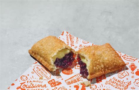 Popeyes Brings Back Its Blueberry Lemon Cream Cheese Pie & More ...