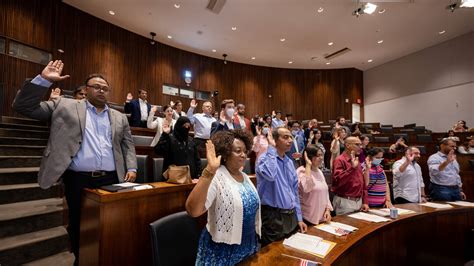 Thirty people become U.S. citizens at naturalization ceremony on campus