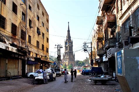 12 stops: A Do-It-Yourself tour of Karachi - DAWN.COM