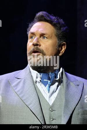 Michael Ball, Aspects of Love - Production Photography, Lyric Theatre ...