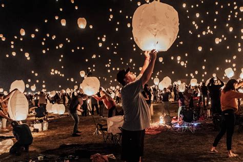 Top 43+ imagen lantern festival poconos - abzlocal fi