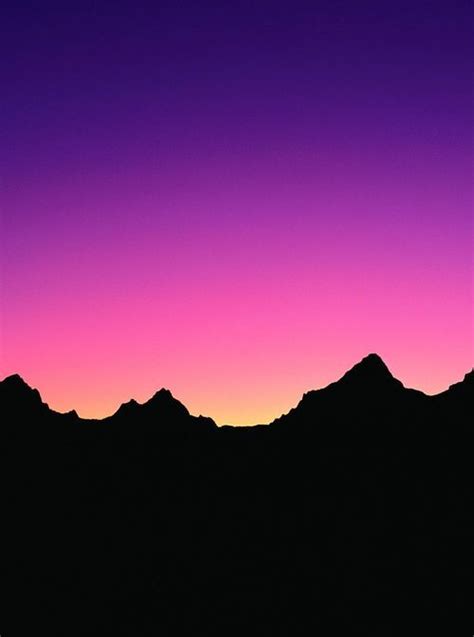 Silhouette di montagna #montagna #silhouette | Silhouette painting ...