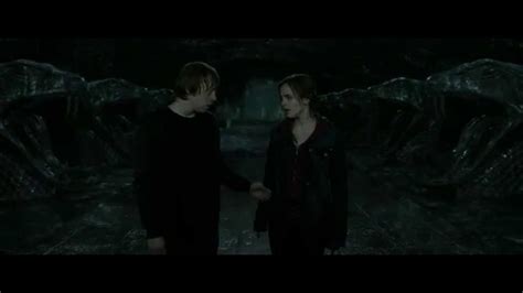 Hermione And Ron First Kiss