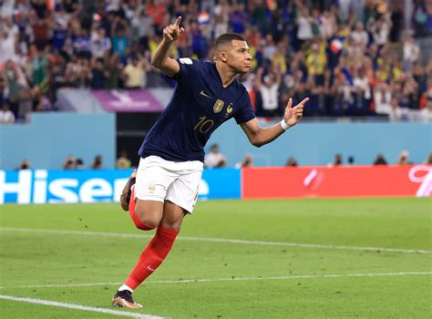 France 3-1 Poland: Mbappe, Giroud seal quarter-final berth for ...