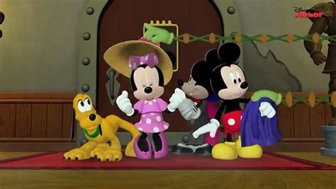 Mickey Mouse Clubhouse Song: My Name is Count Mickula Disney Junior ...