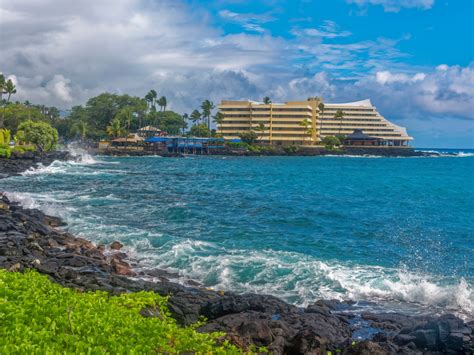 The 12 Best Hotels in Kona, Hawaii in 2022 | Travellers 🧳