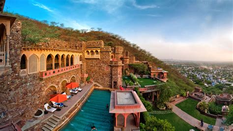 Neemrana Fort Palace|Heritage Resort near Jaipur|Stay near Jaipur