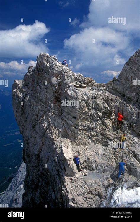 German people hiking, hikers, mountain climber, mountain climbing ...