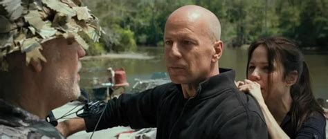 Red - Bruce Willis Image (13314686) - Fanpop