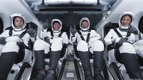 NASA selects Axiom Space to develop Artemis moonwalking spacesuits ...