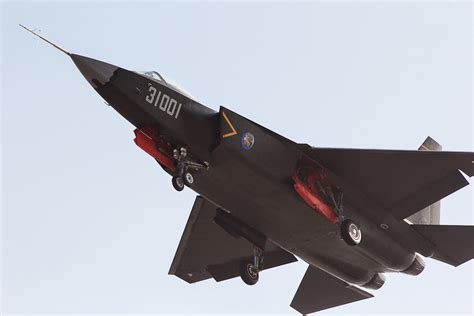 Working Overtime Over Weekends: Shenyang J-31 Falcon Eagle Stealth ...