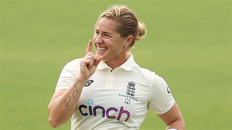 Katherine Sciver-Brunt: England bowler announces retirement from ...