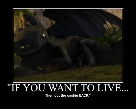 TOOTHLESS MEMES!!!!! | School of Dragons | How to Train Your Dragon ...