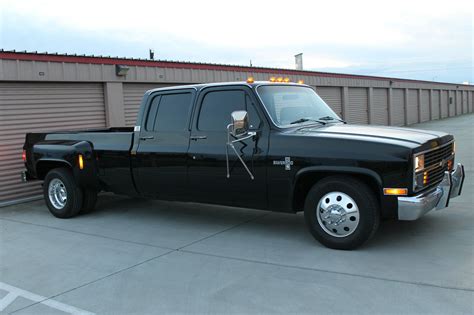 All blacked out 1984 Chevrolet C30 Silverado Crew Cab Pickup Dually ...