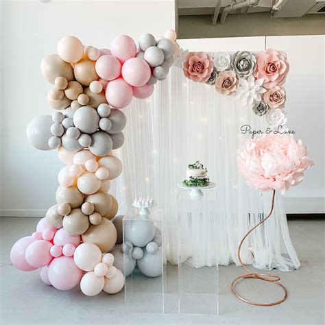 Are Paper Flowers Tacky For A Wedding And Luxe