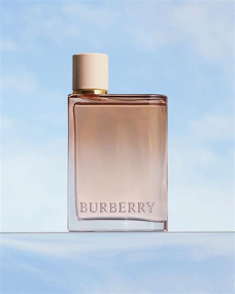 Burberry Her Intense Burberry perfume - a new fragrance for women 2019