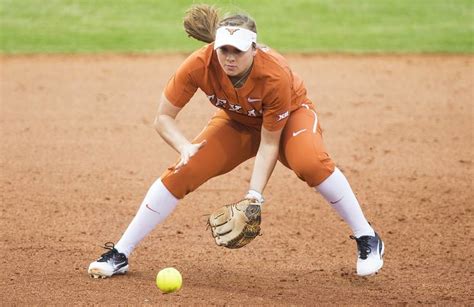 4 Quick Drills to Improve Infield Glove Work