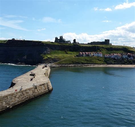 WHITBY LIGHTHOUSE (2024) All You Need to Know BEFORE You Go (with Photos)