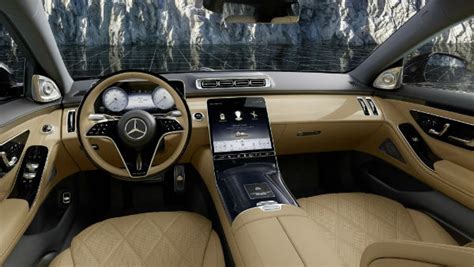 2023 Mercedes Maybach S680 Interior