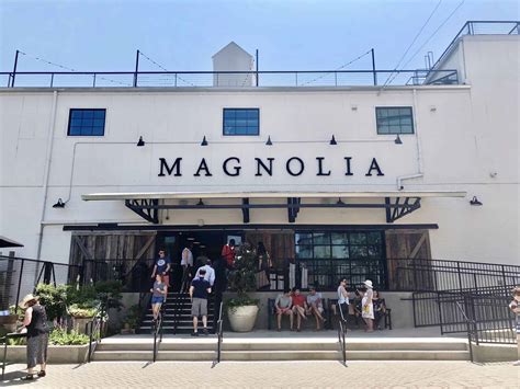 Planning a Trip to Magnolia Market - Everything to Know When Visiting ...