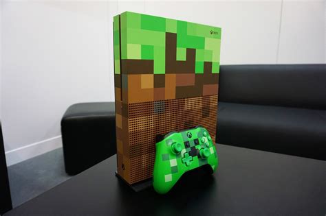 Xbox 360 Minecraft Edition Console