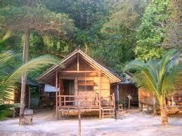 Typical cheap Thai beach hut....just perfect! | Dream places to go ...