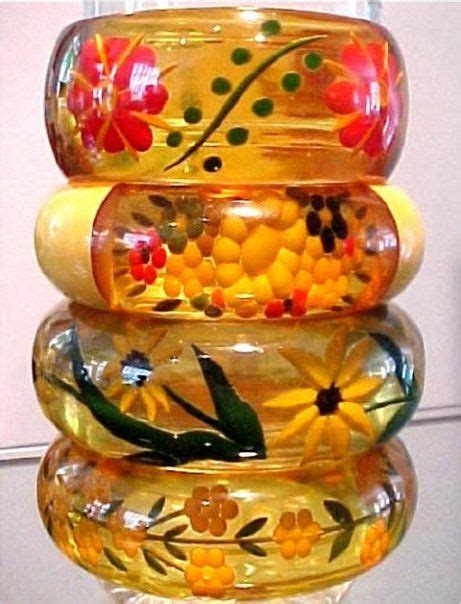 550 BAKELITE & PLASTIC ideas in 2021 | bakelite, bakelite jewelry ...