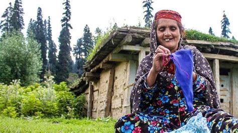 Tribal woman revives vanishing traditional Gujjar Jammu and Kashmir ...