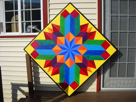 Pin by Angel Beard on Barn Quilts | Painted barn quilts, Barn quilt ...